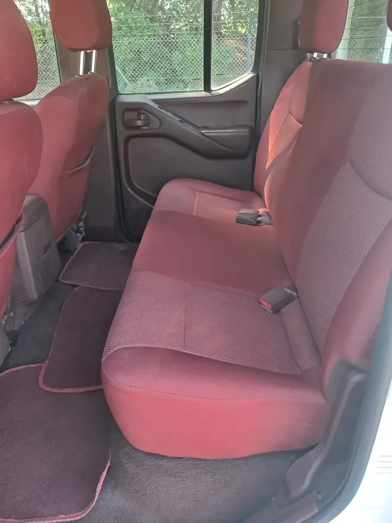 Nissan Navara (Frontier) 2.5 AT (152 hp) - 13