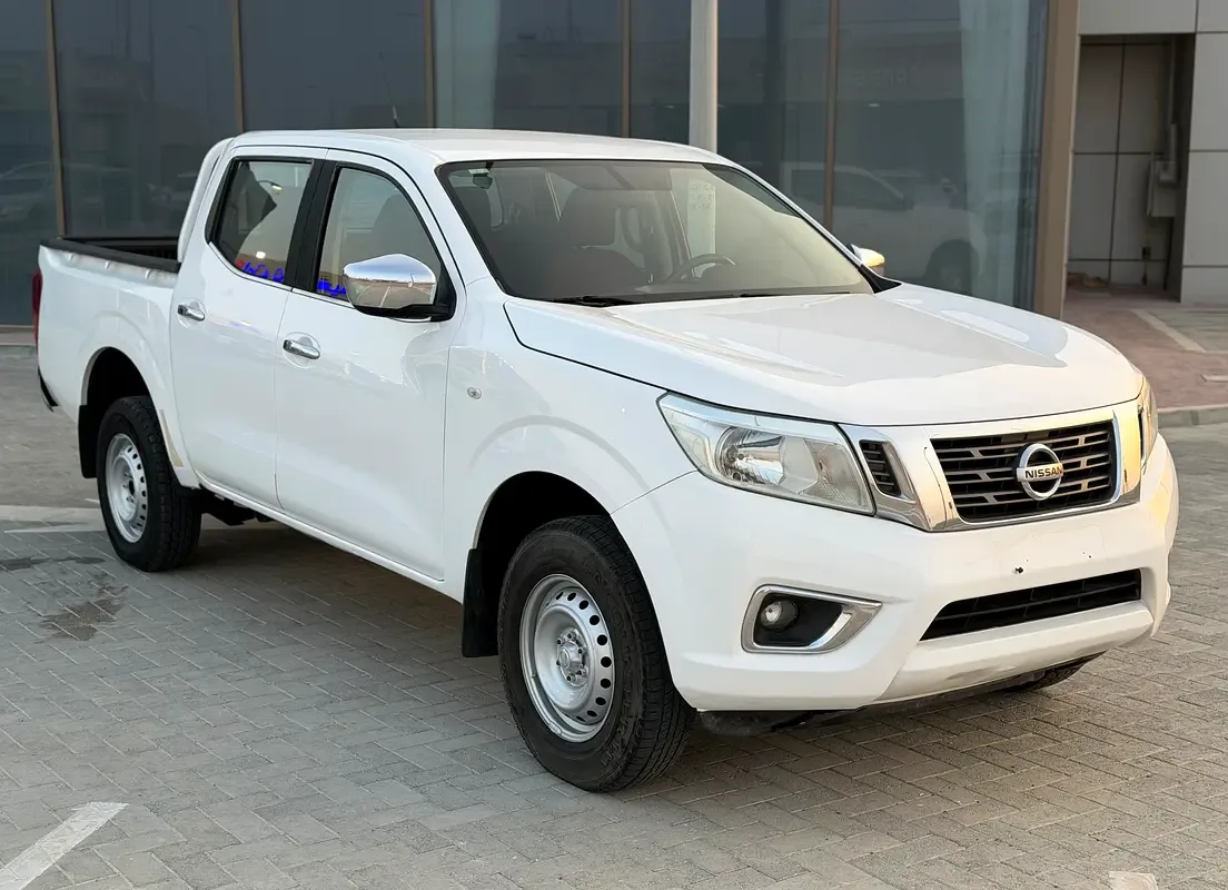 Nissan Navara (Frontier) 2.5 AT (168 hp)