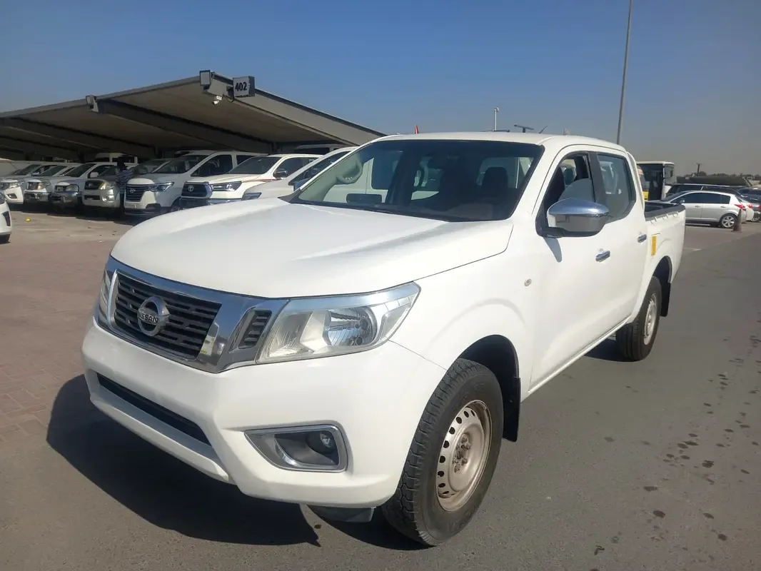 Nissan Navara (Frontier) 2.5 AT (168 hp)