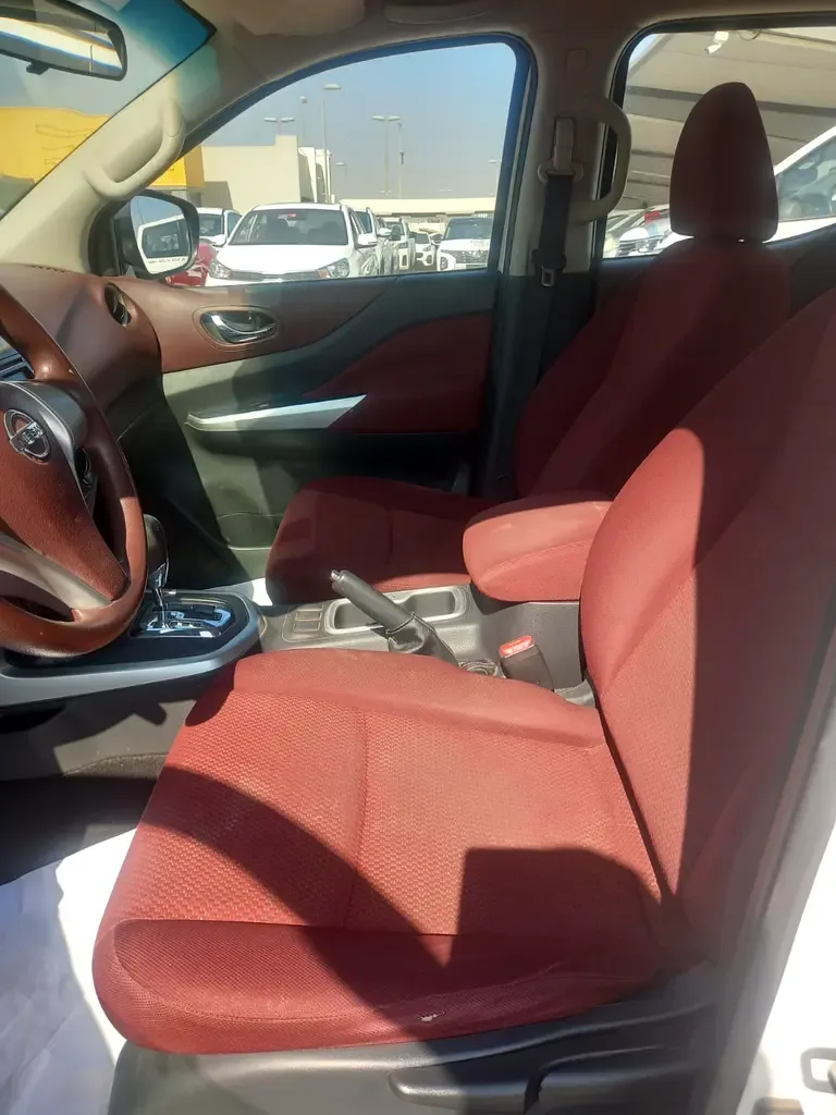 Nissan Navara (Frontier) 2.5 AT (168 hp) - 4