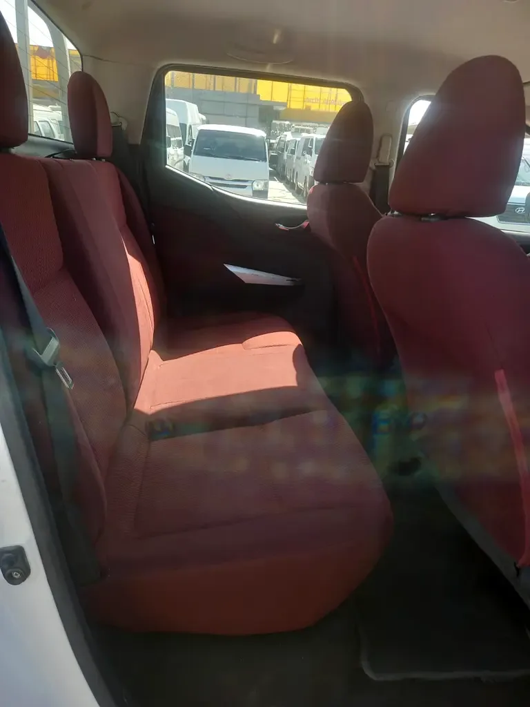 Nissan Navara (Frontier) 2.5 AT (168 hp) - 9