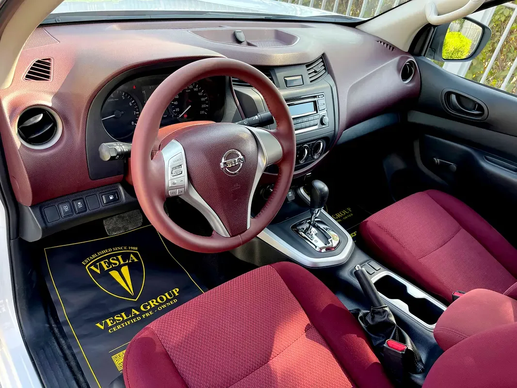 Nissan Navara (Frontier) 2.5 AT (168 hp) - 16