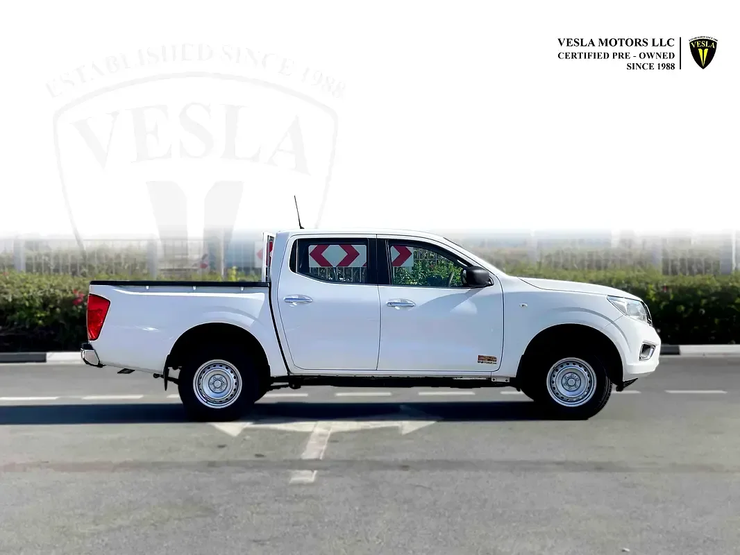 Nissan Navara (Frontier) 2.5 AT (168 حصان) - 5