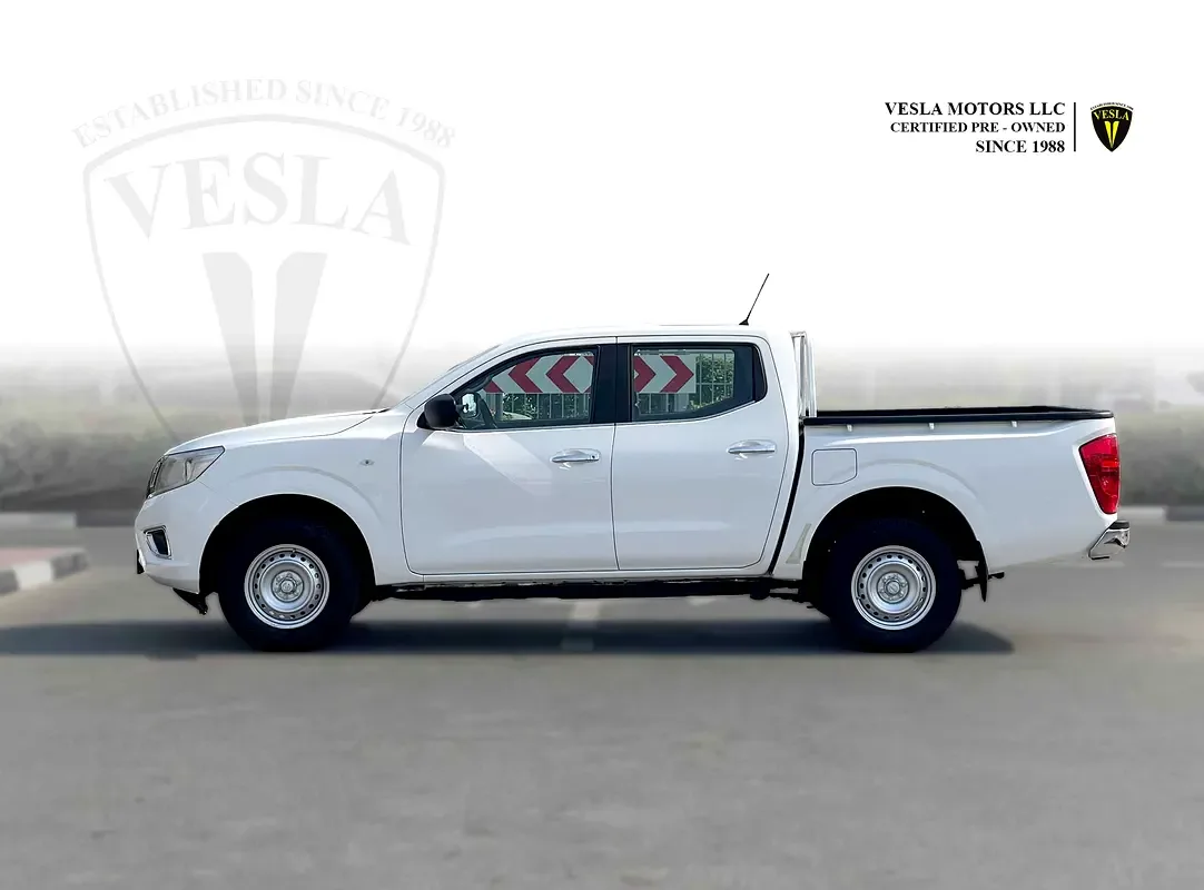 Nissan Navara (Frontier) 2.5 MT (158 حصان) - 4