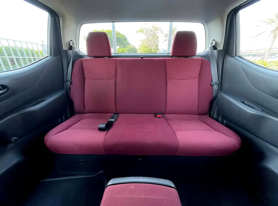 Nissan Navara (Frontier) 2.5 MT (158 حصان) - 11