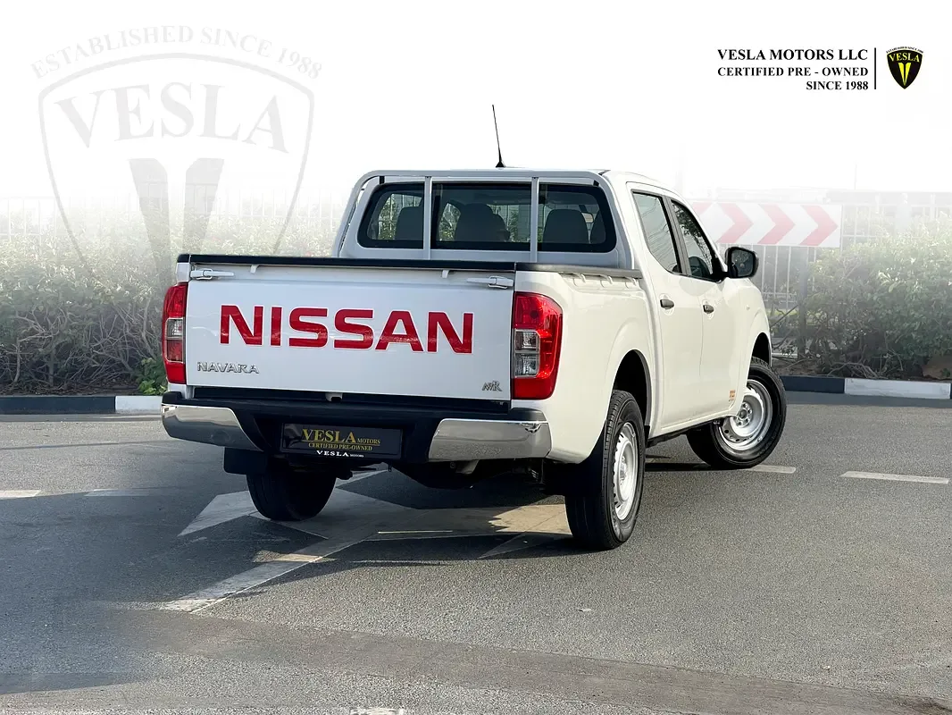 Nissan Navara (Frontier) 2.5 MT RWD (190 حصان) - 6