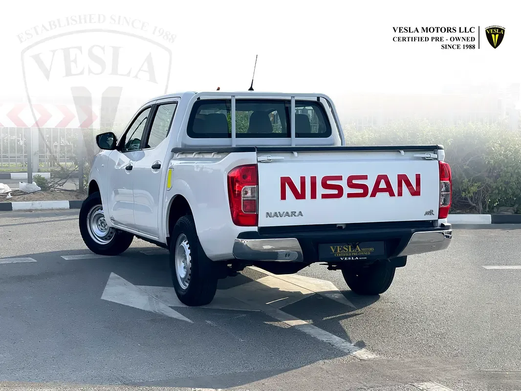 Nissan Navara (Frontier) 2.5 MT RWD (190 حصان) - 7