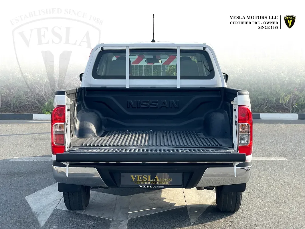 Nissan Navara (Frontier) 2.5 MT RWD (190 حصان) - 9
