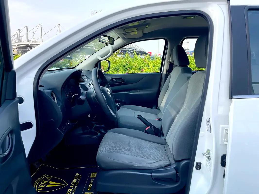 Nissan Navara (Frontier) 2.5 MT RWD (190 حصان) - 16