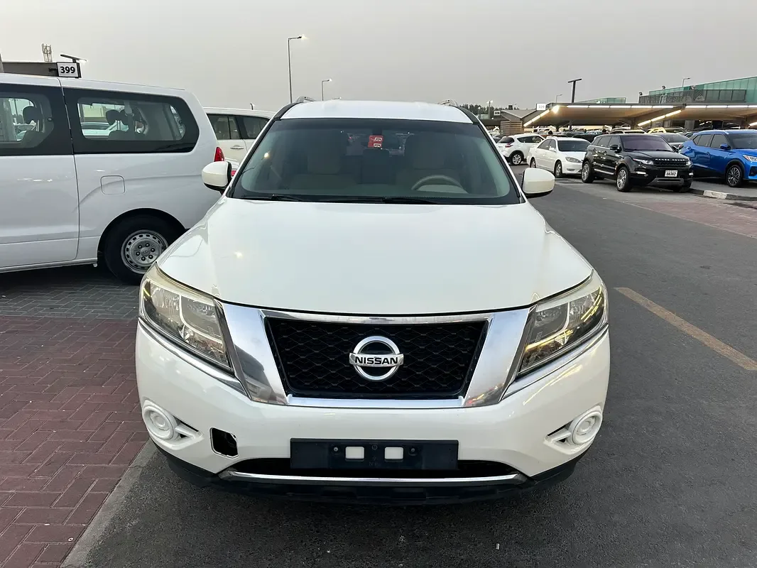 Nissan Pathfinder 3.5 AT (243 hp)