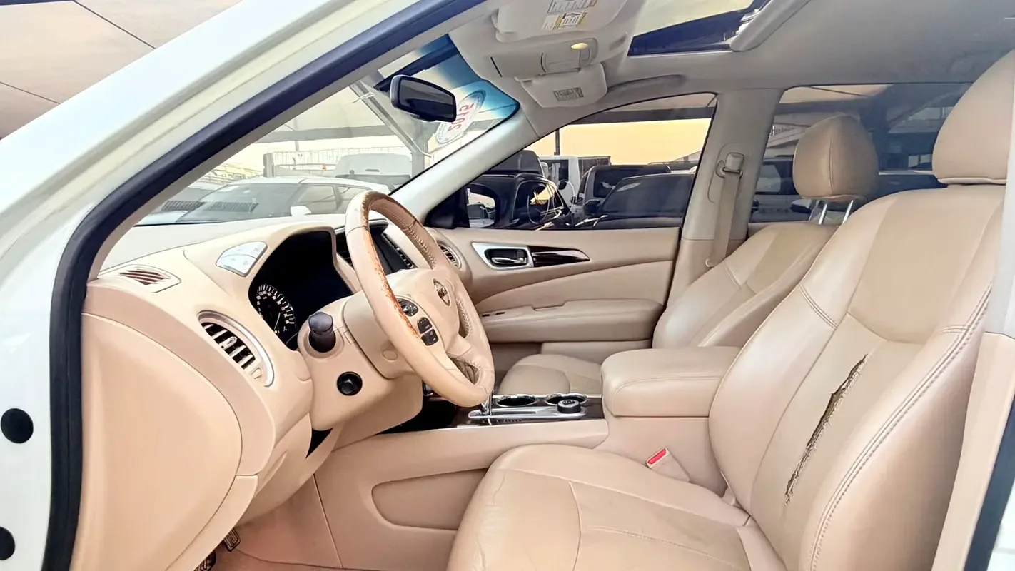 Nissan Pathfinder 3.5 AT (243 hp) - 10