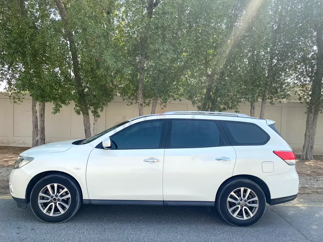 Nissan Pathfinder 3.5 AT (243 hp) - 7