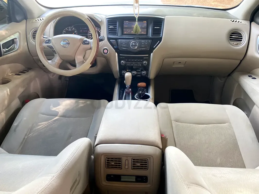 Nissan Pathfinder 3.5 AT (243 hp) - 12