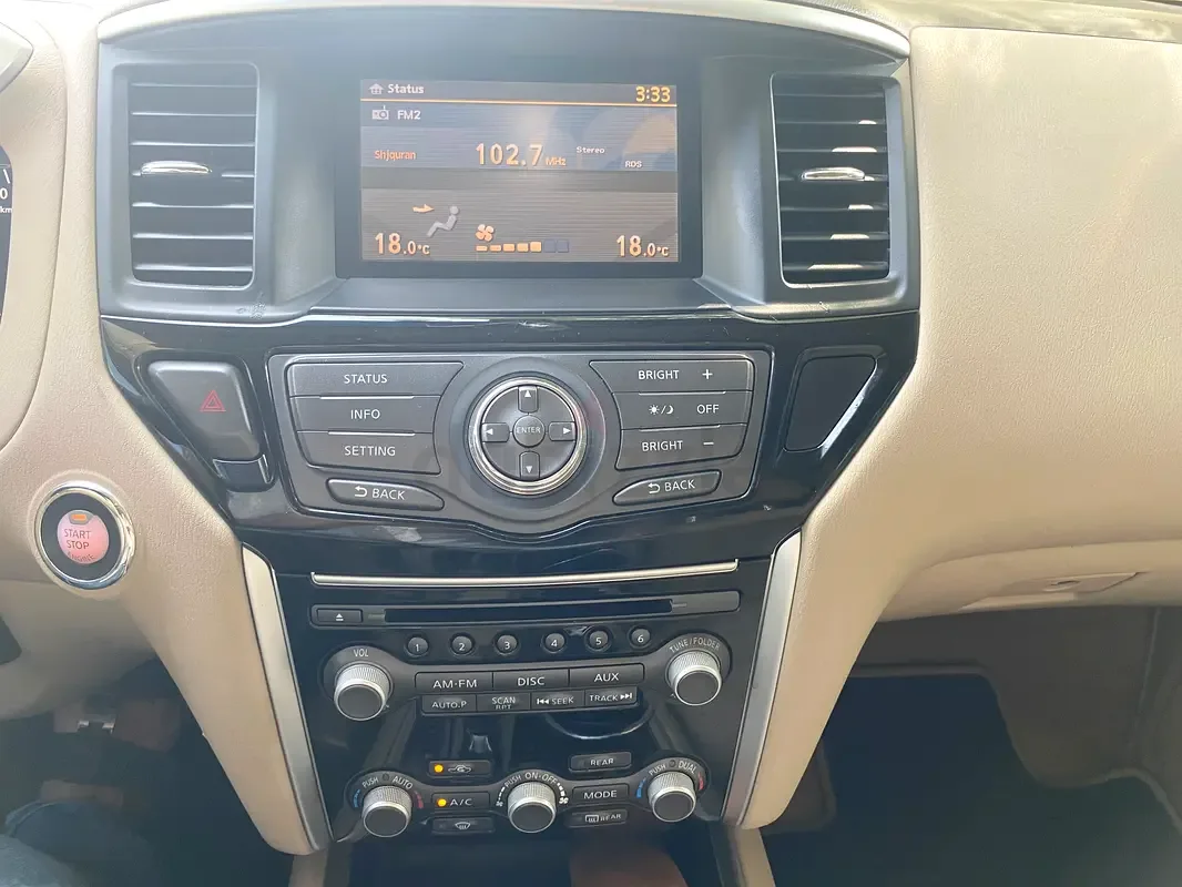 Nissan Pathfinder 3.5 AT (243 hp) - 14