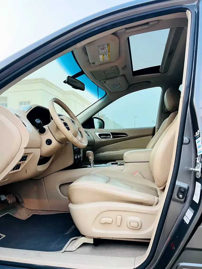 Nissan Pathfinder 3.5 AT (243 hp) - 2