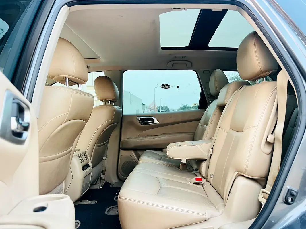 Nissan Pathfinder 3.5 AT (243 hp) - 11