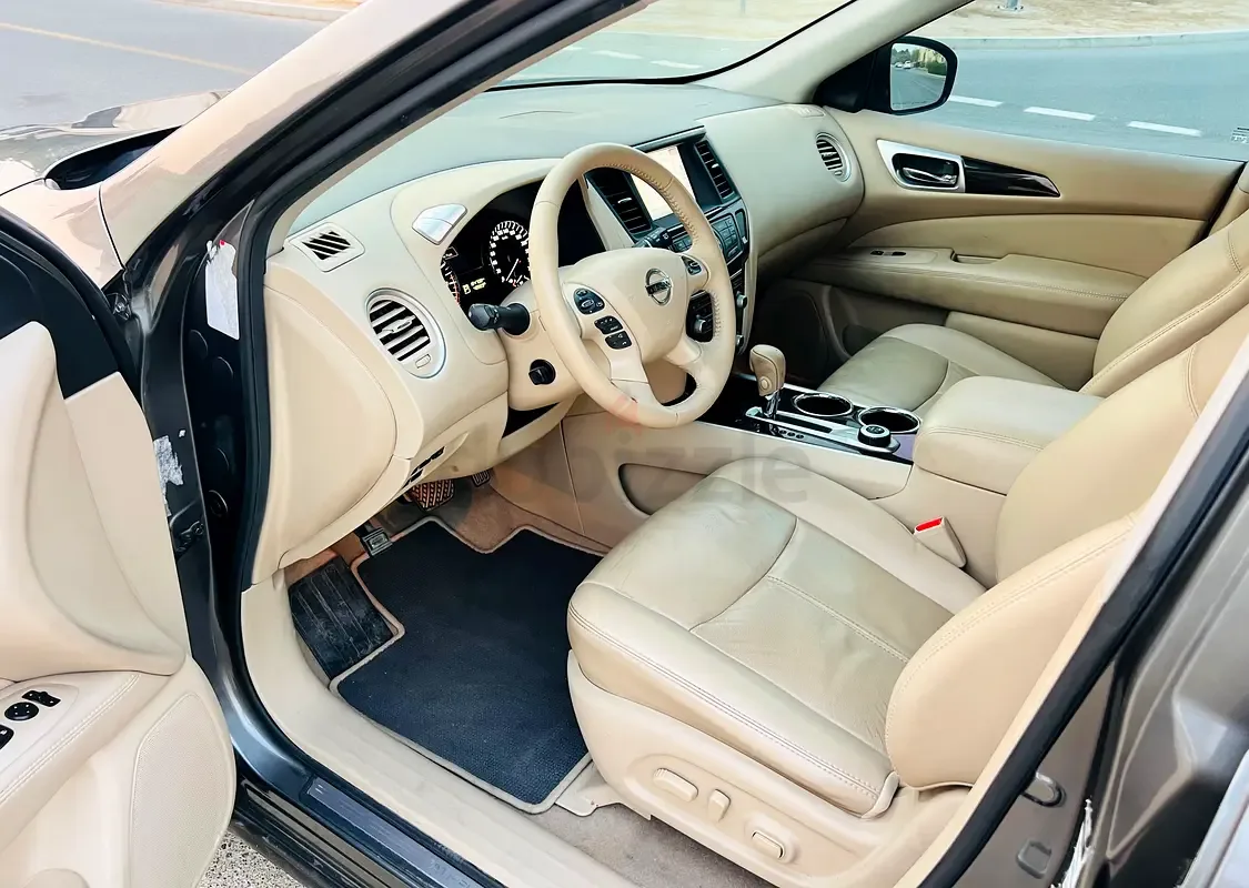 Nissan Pathfinder 3.5 AT (243 hp) - 13