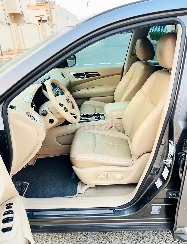 Nissan Pathfinder 3.5 AT (243 hp) - 12