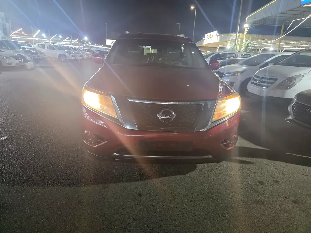 Nissan Pathfinder 3.5 AT (243 hp) - 3
