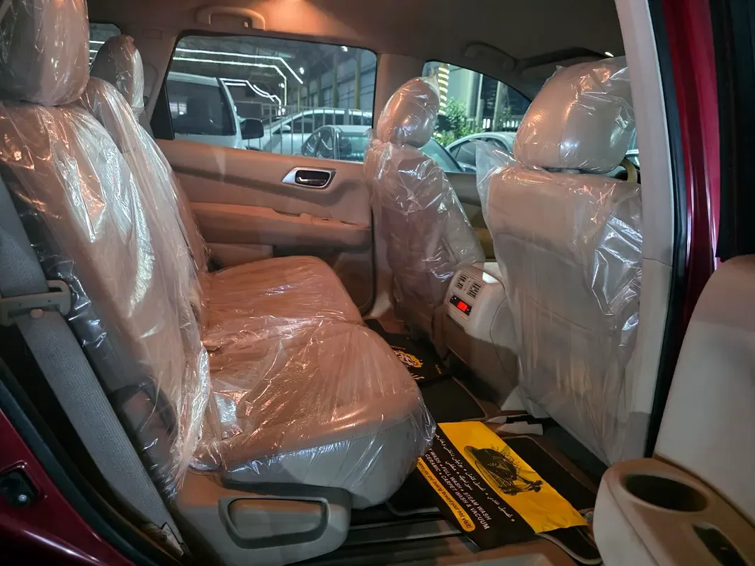 Nissan Pathfinder 3.5 AT (243 hp) - 10