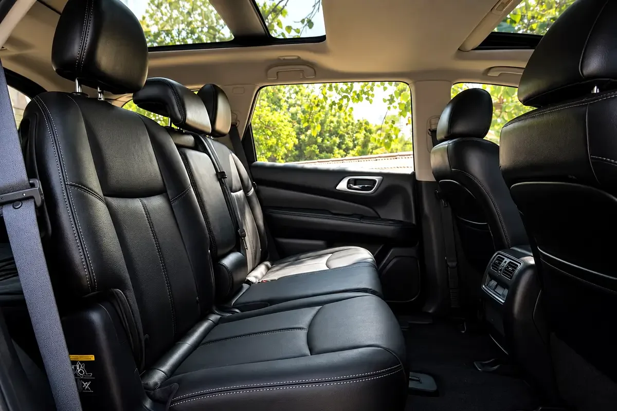 Nissan Pathfinder 3.5 AT (243 hp) - 6