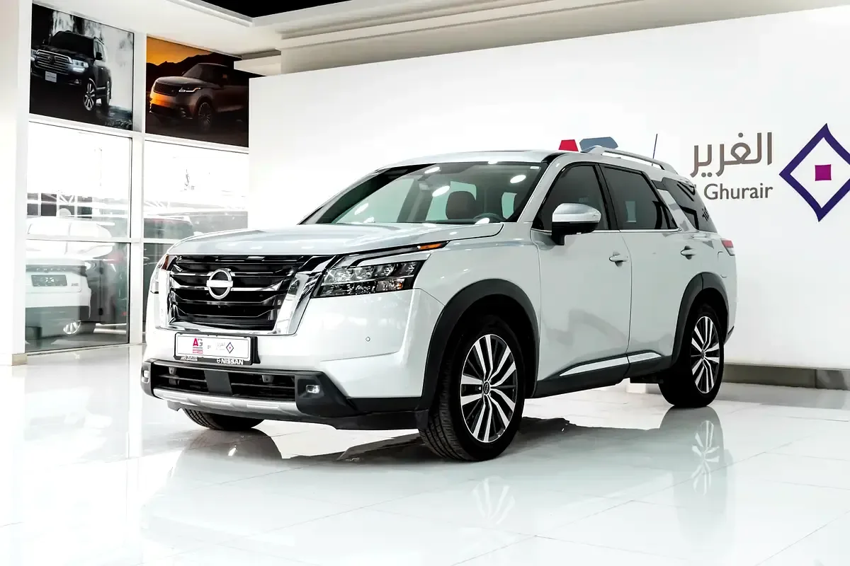 Nissan Pathfinder 3.5 AT (284 حصان)