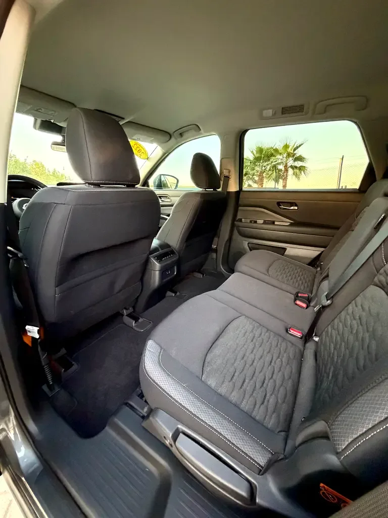 Nissan Pathfinder 3.5 AT (284 حصان) - 9