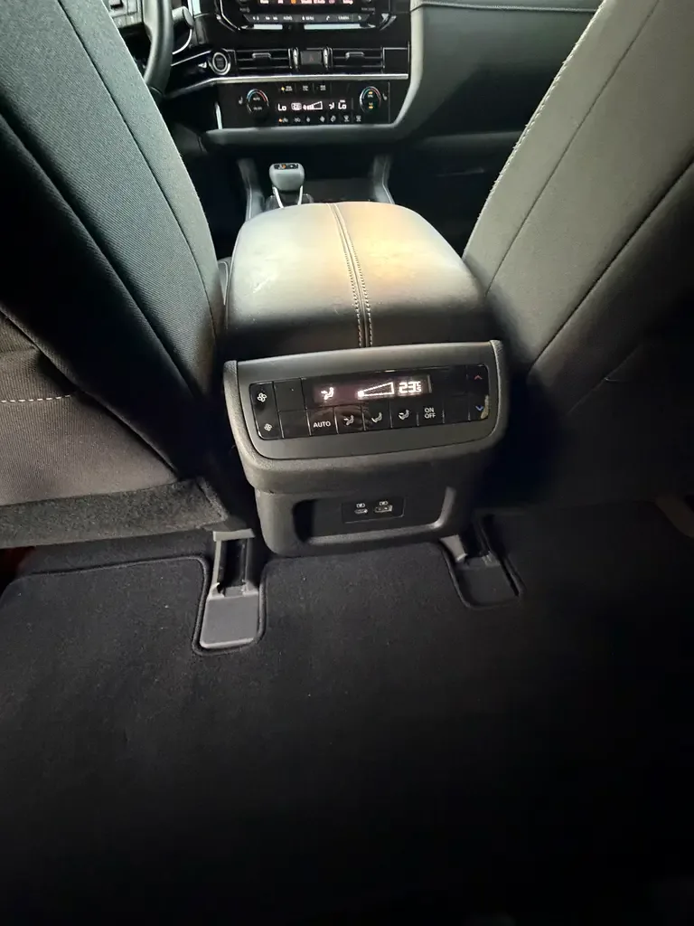Nissan Pathfinder 3.5 AT (284 حصان) - 11