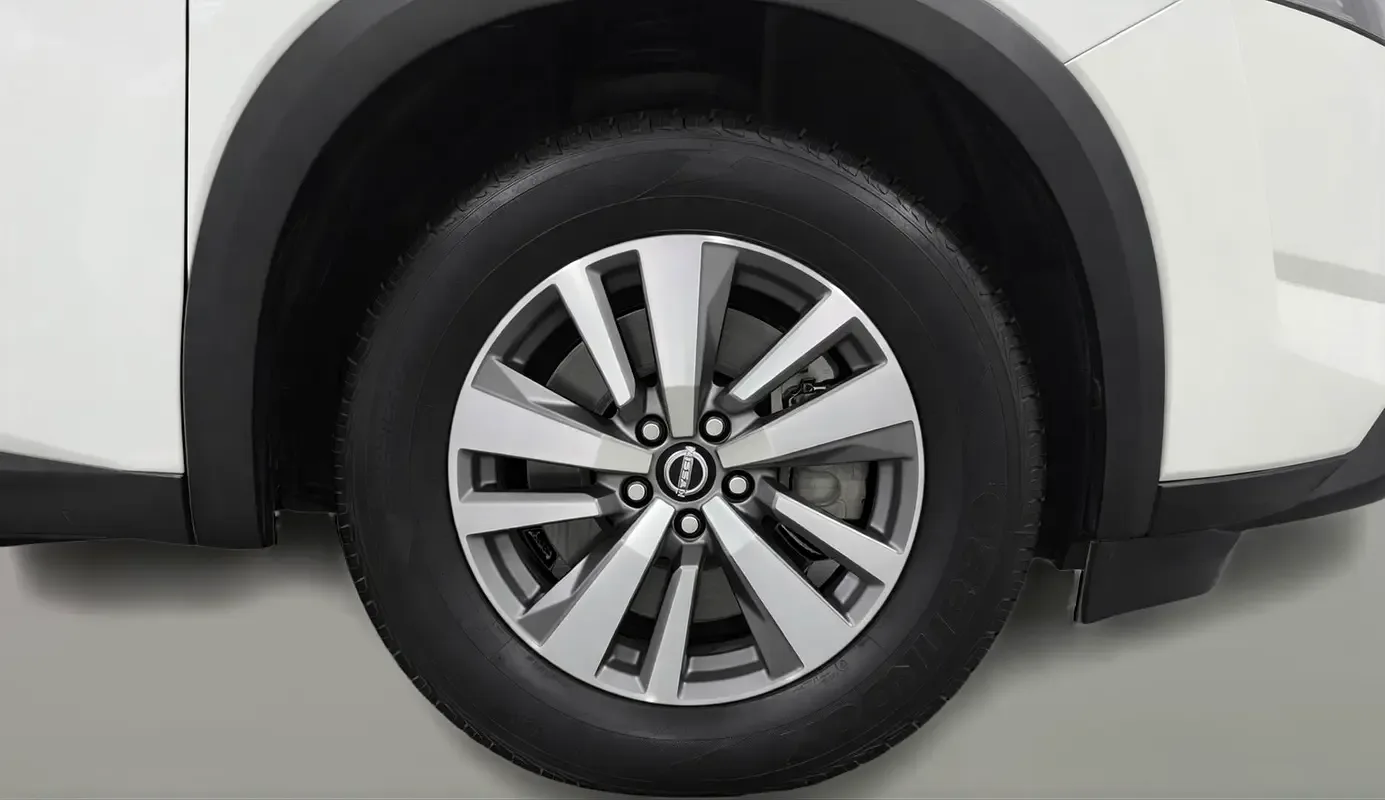 Nissan Pathfinder 3.5 AT (284 hp) - 12