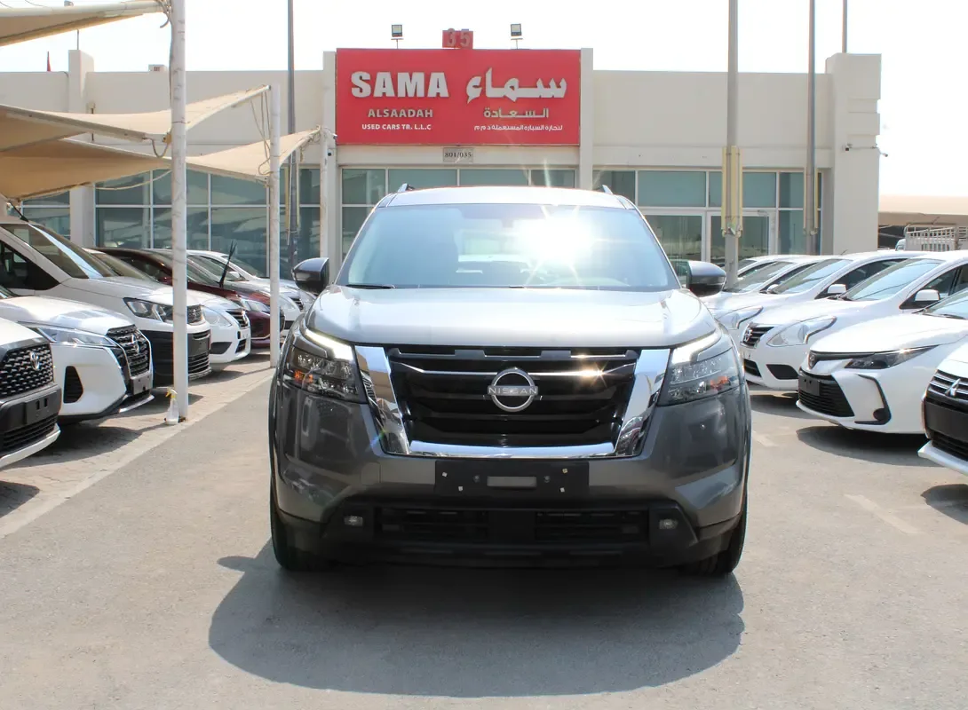 Nissan Pathfinder 3.5 AT (284 hp) - 2