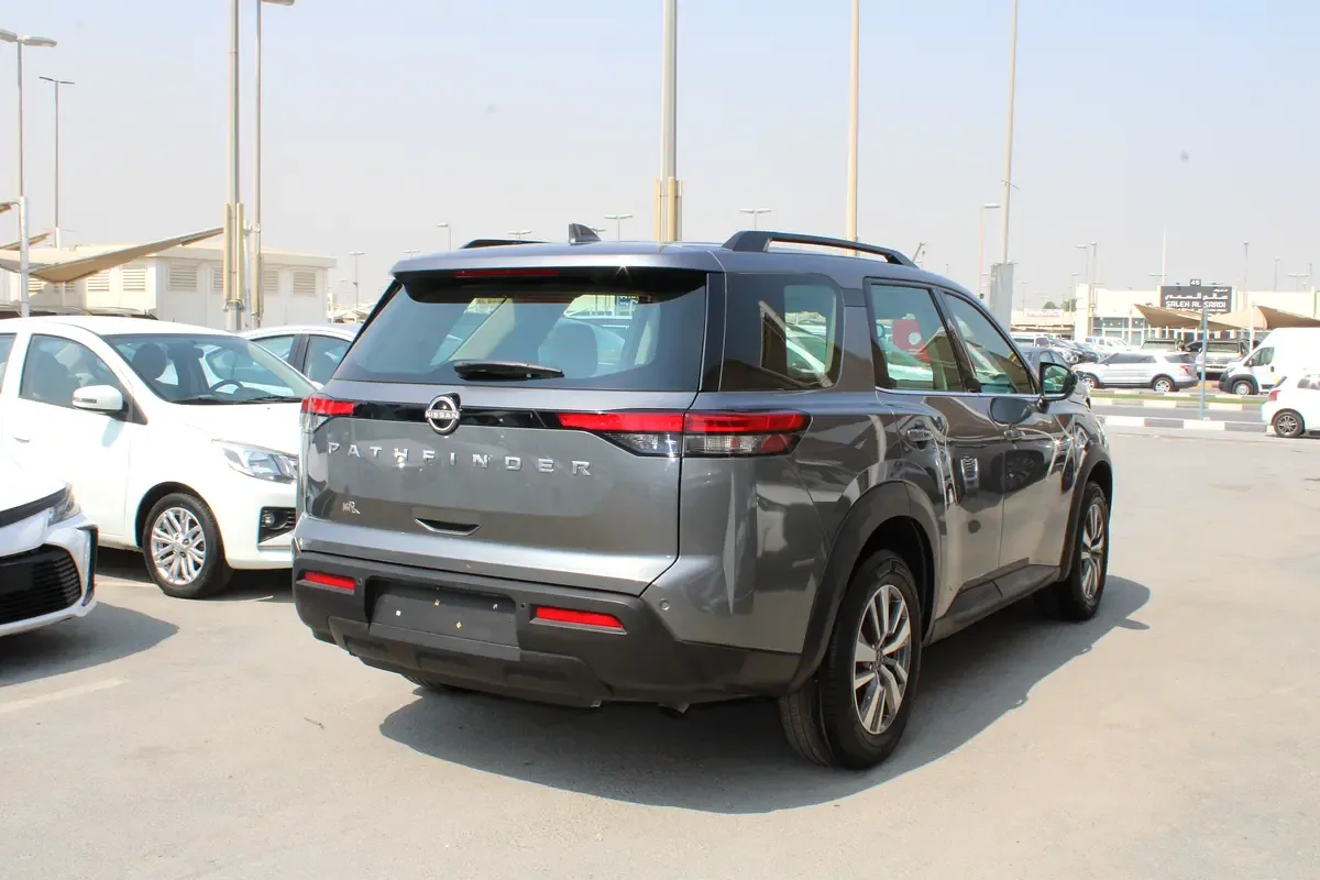 Nissan Pathfinder 3.5 AT (284 hp) - 5