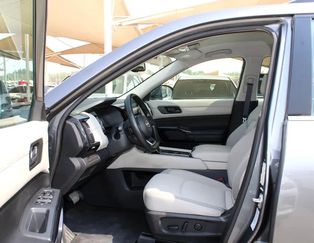 Nissan Pathfinder 3.5 AT (284 hp) - 8