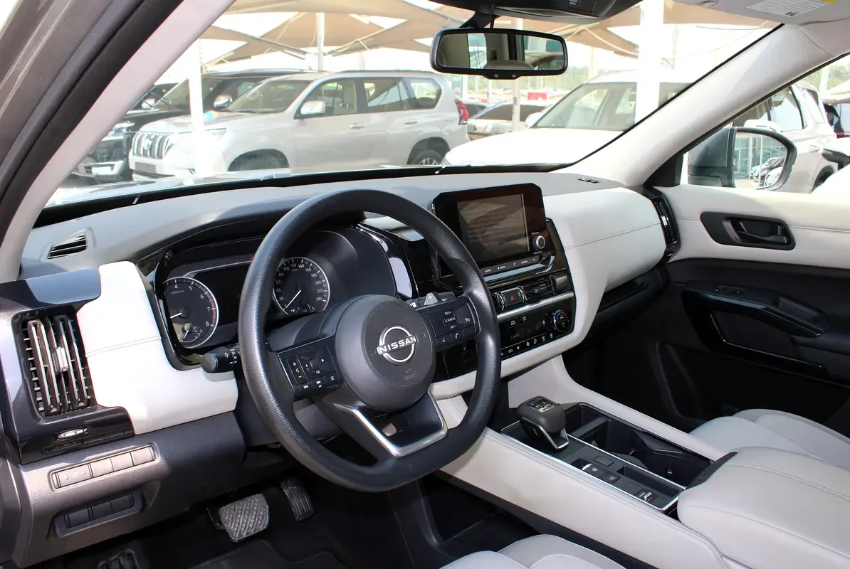 Nissan Pathfinder 3.5 AT (284 hp) - 7