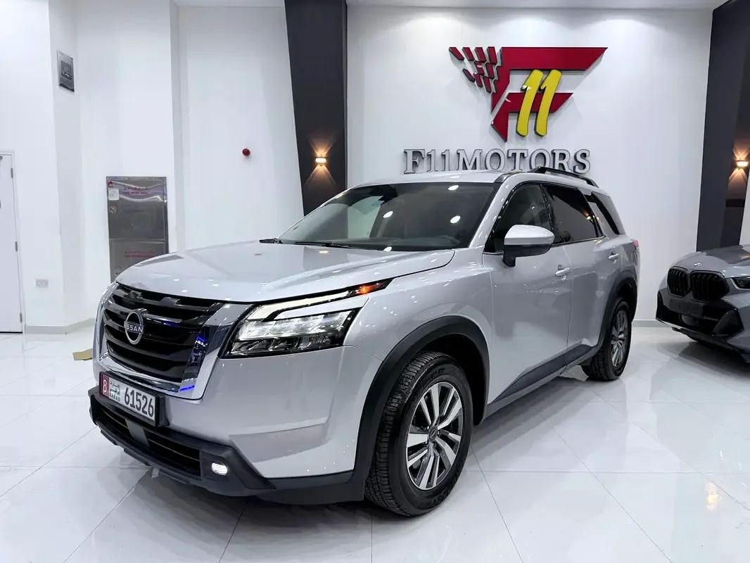 Nissan Pathfinder 3.5 AT 4WD (284 hp)