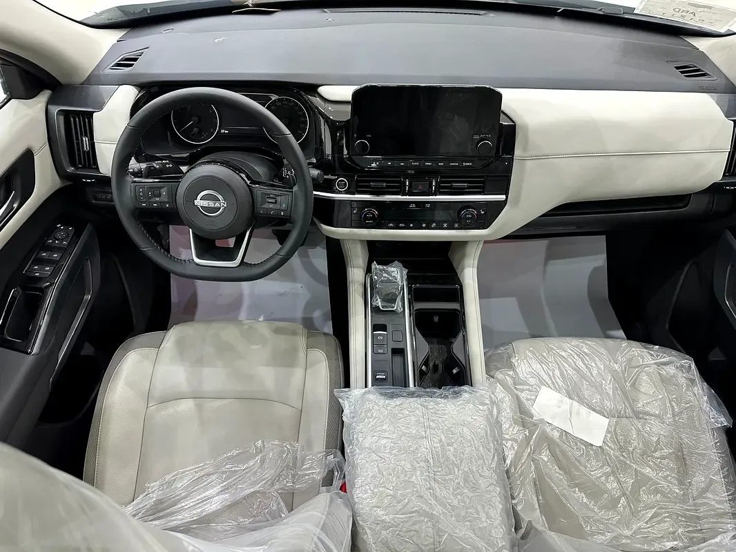 Nissan Pathfinder 3.5 AT 4WD (284 hp) - 9
