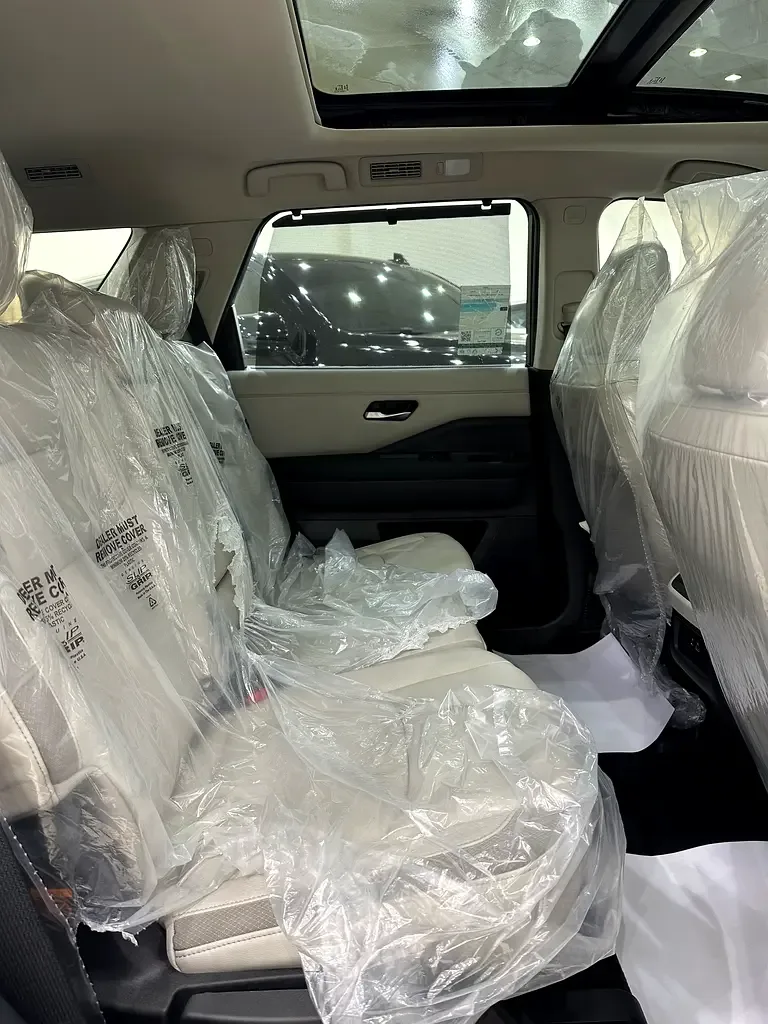 Nissan Pathfinder 3.5 AT 4WD (284 hp) - 11