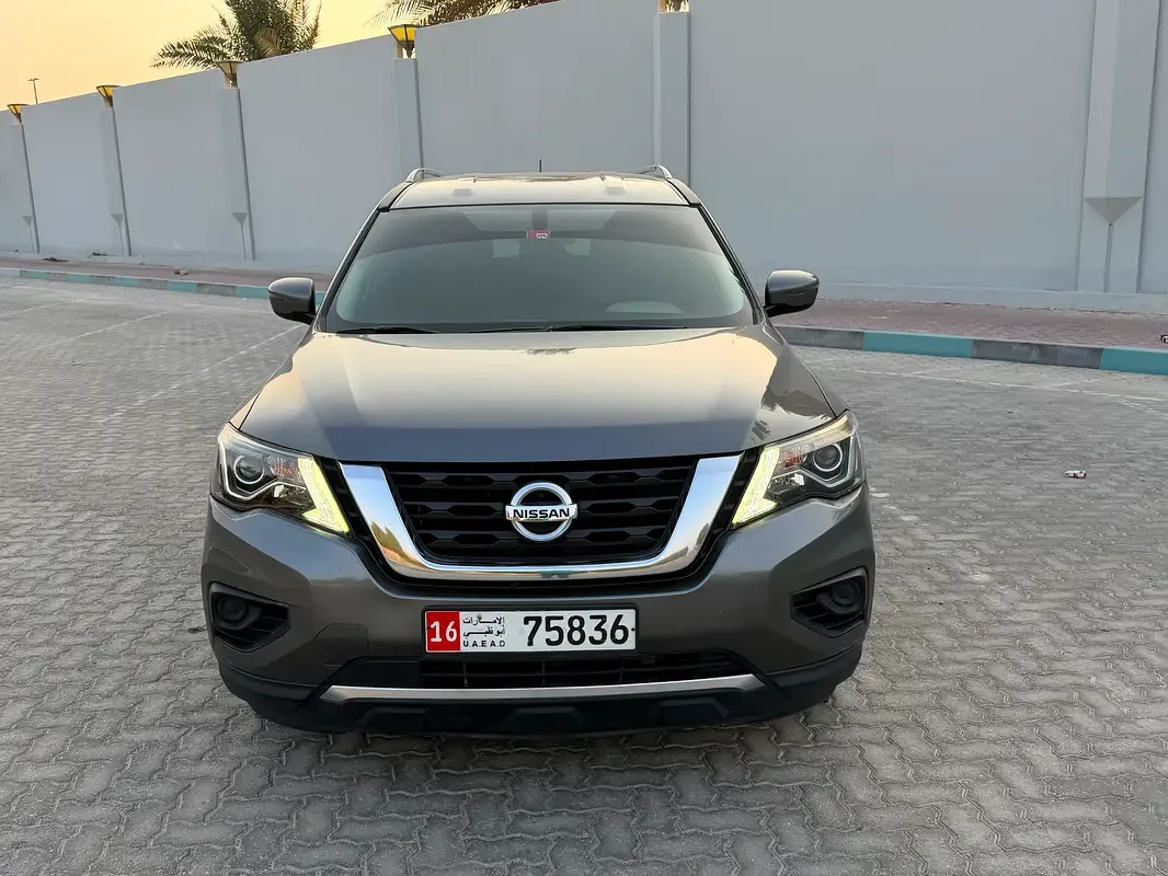 Nissan Pathfinder 3.5 CVT (284 hp)