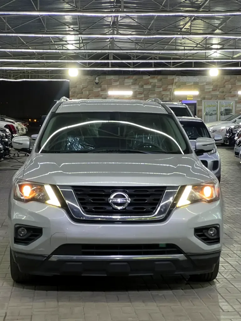 Nissan Pathfinder 3.5 CVT (284 hp) - 2