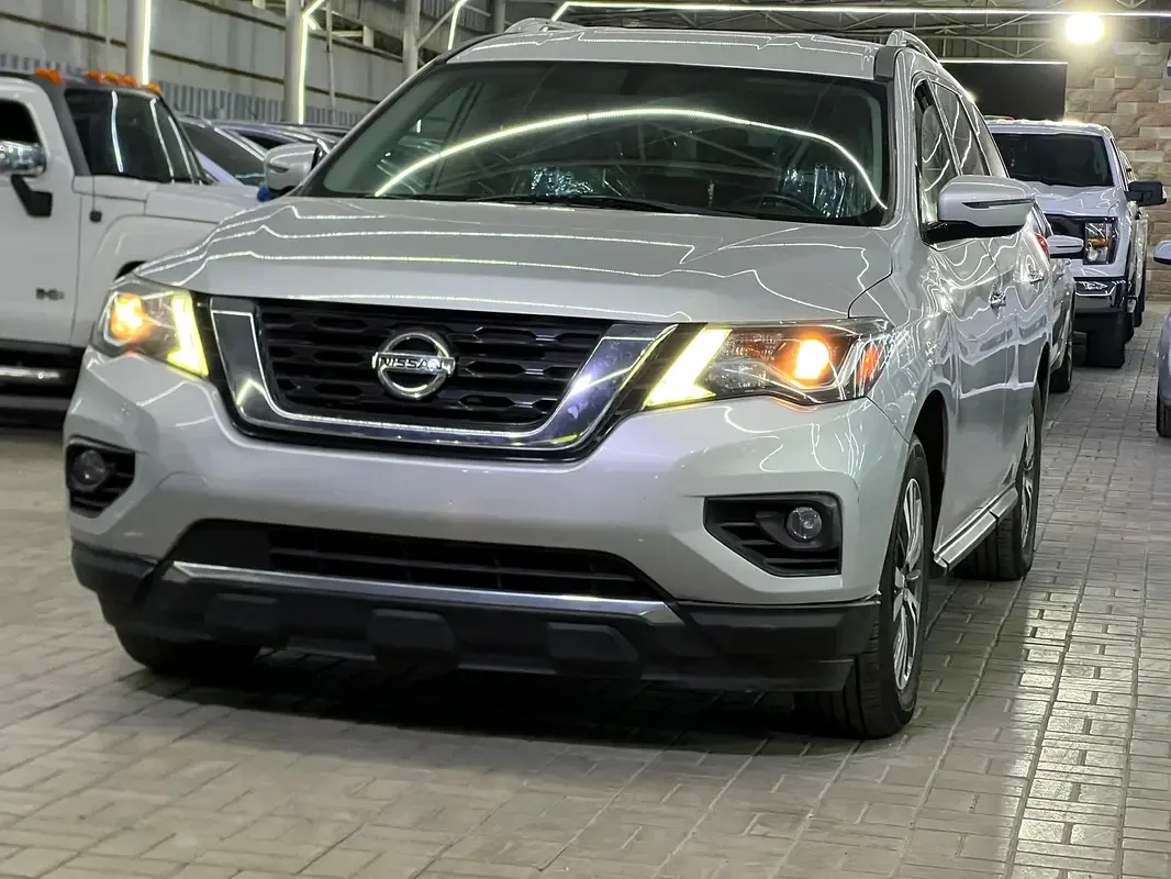 Nissan Pathfinder 3.5 CVT (284 hp) - 3