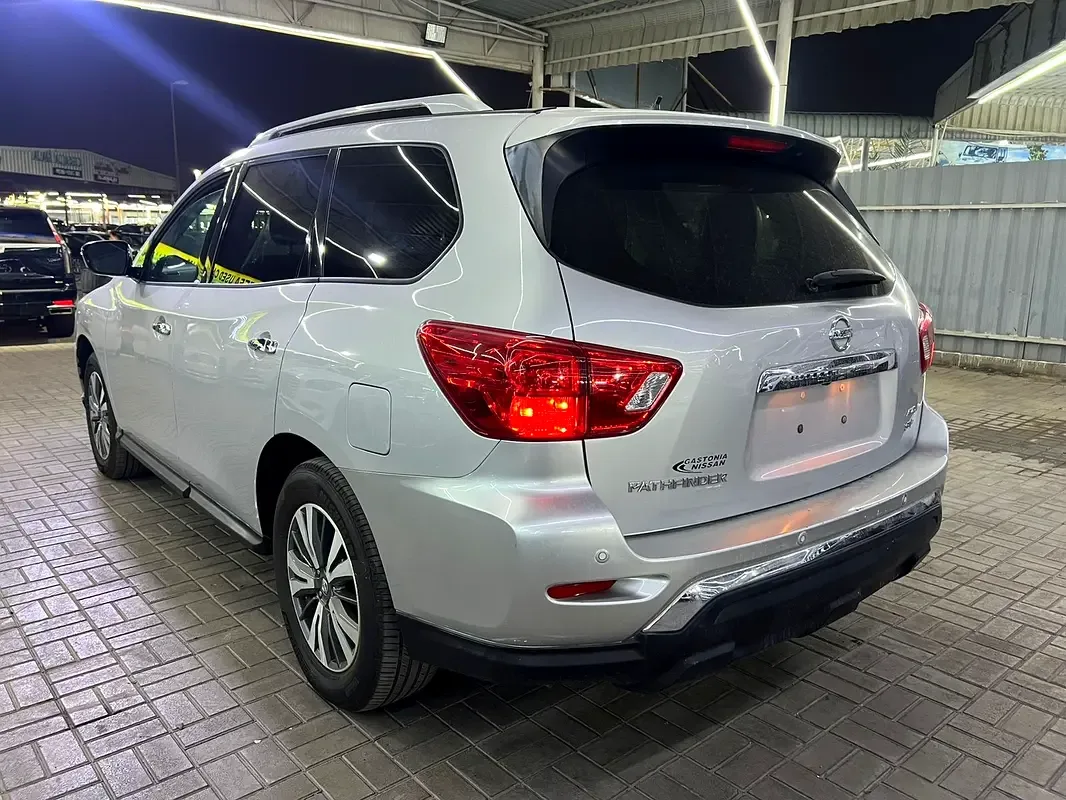 Nissan Pathfinder 3.5 CVT (284 hp) - 4