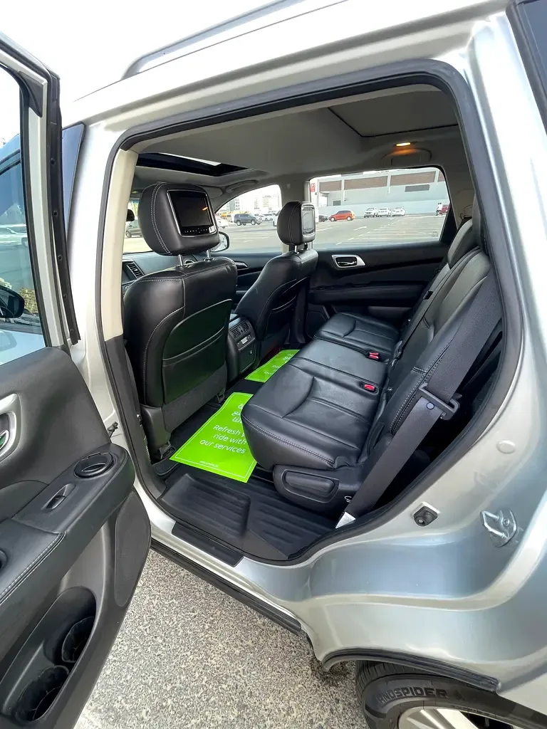 Nissan Pathfinder 3.5 CVT (284 hp) - 12