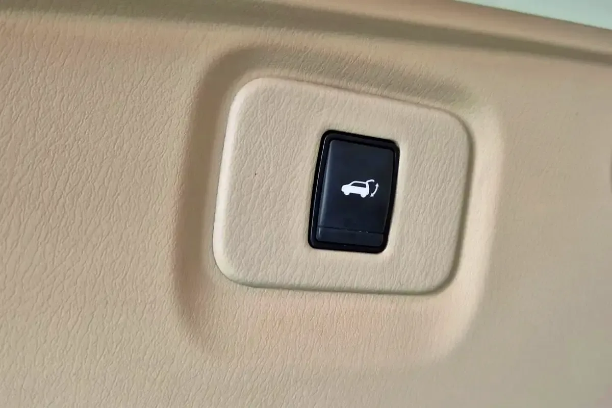 Nissan Pathfinder 3.5 CVT (284 حصان) - 16