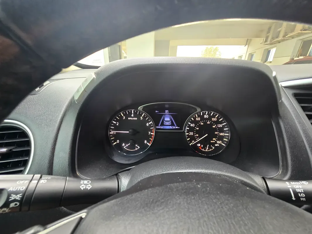 Nissan Pathfinder 3.5 CVT (284 hp) - 17