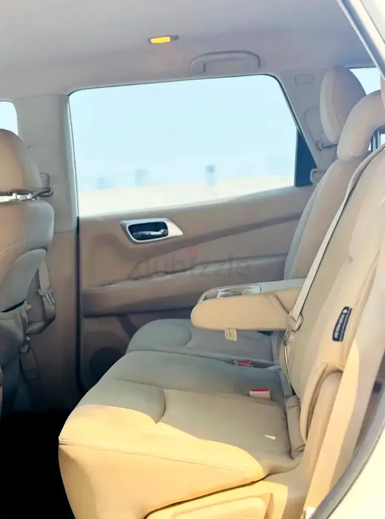 Nissan Pathfinder 3.5 CVT (284 hp) - 13