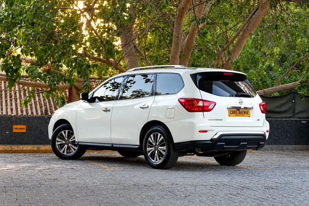 Nissan Pathfinder 3.5 CVT (284 حصان) - 14