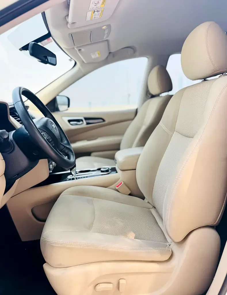 Nissan Pathfinder 3.5 CVT (284 حصان) - 9