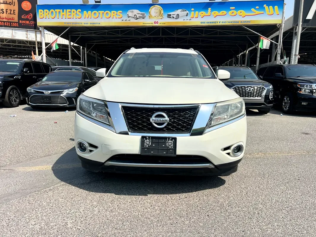 Nissan Pathfinder 3.5 CVT AWD (249 hp)