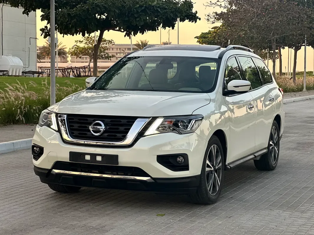 Nissan Pathfinder 3.5 CVT AWD (284 hp)