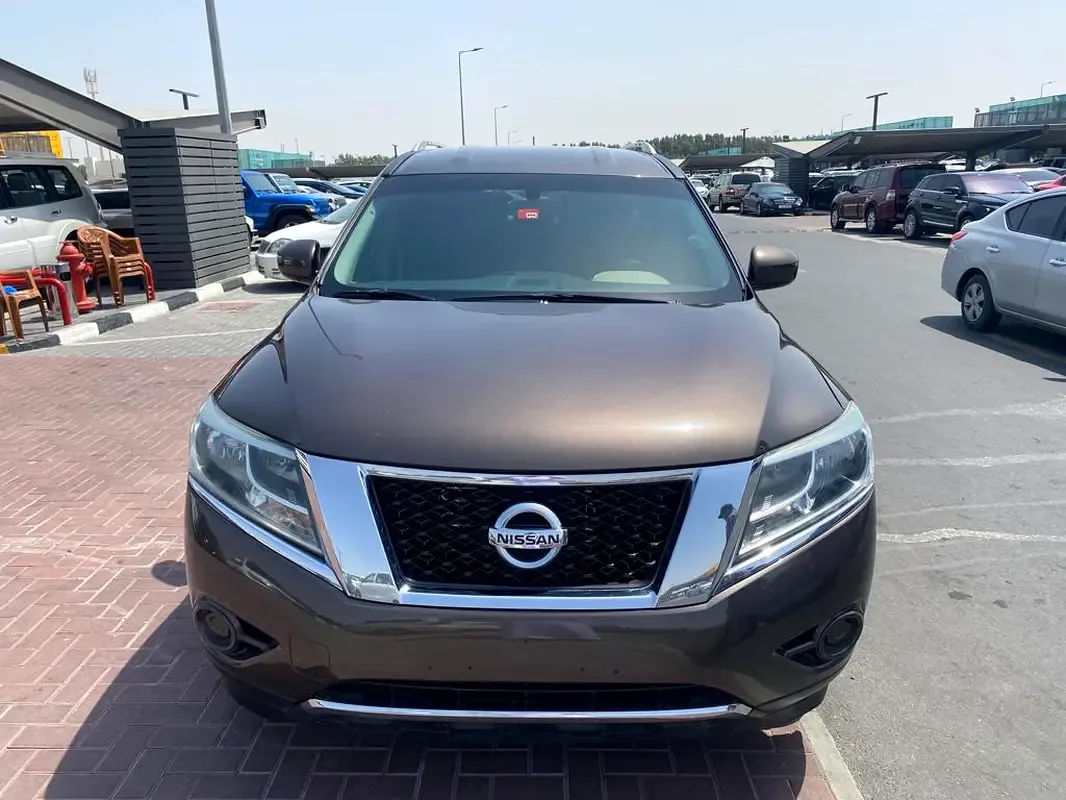 Nissan Pathfinder 3.5 CVT AWD (284 hp)