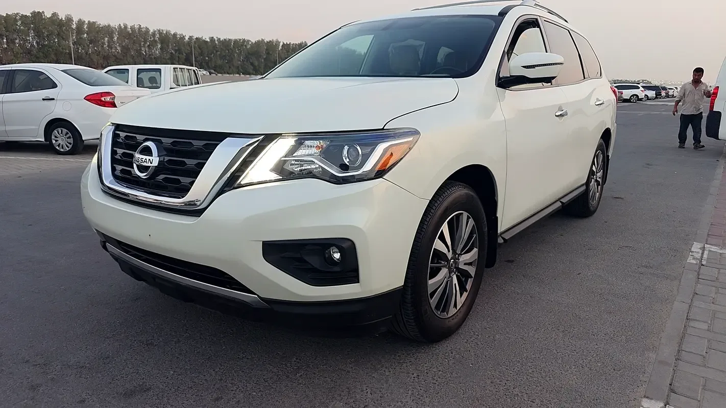 Nissan Pathfinder 3.5 l (284 hp) gasoline, Four-wheel drive, variator
